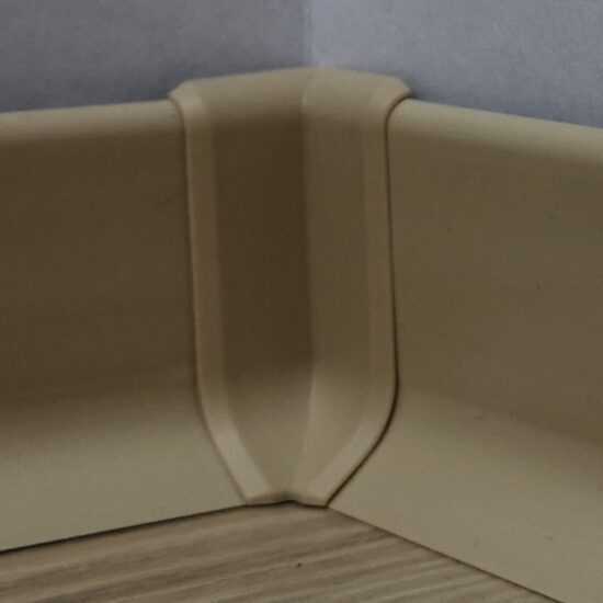 Roh k soklu vnútorný PVC Profil-EU cappuccino